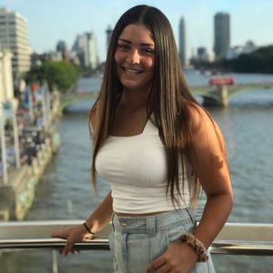 Meet your Posher, Olivia